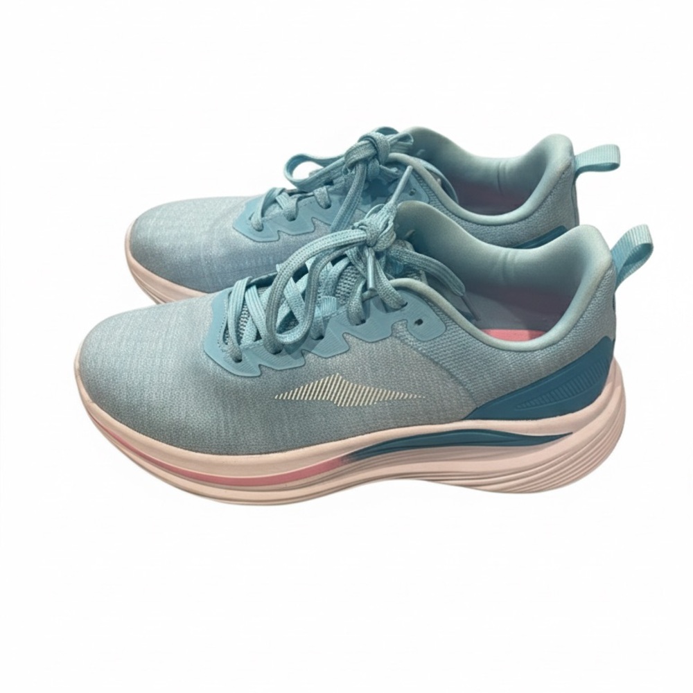 Avia Women's Blue Athletic Shoes Size 8 1/2